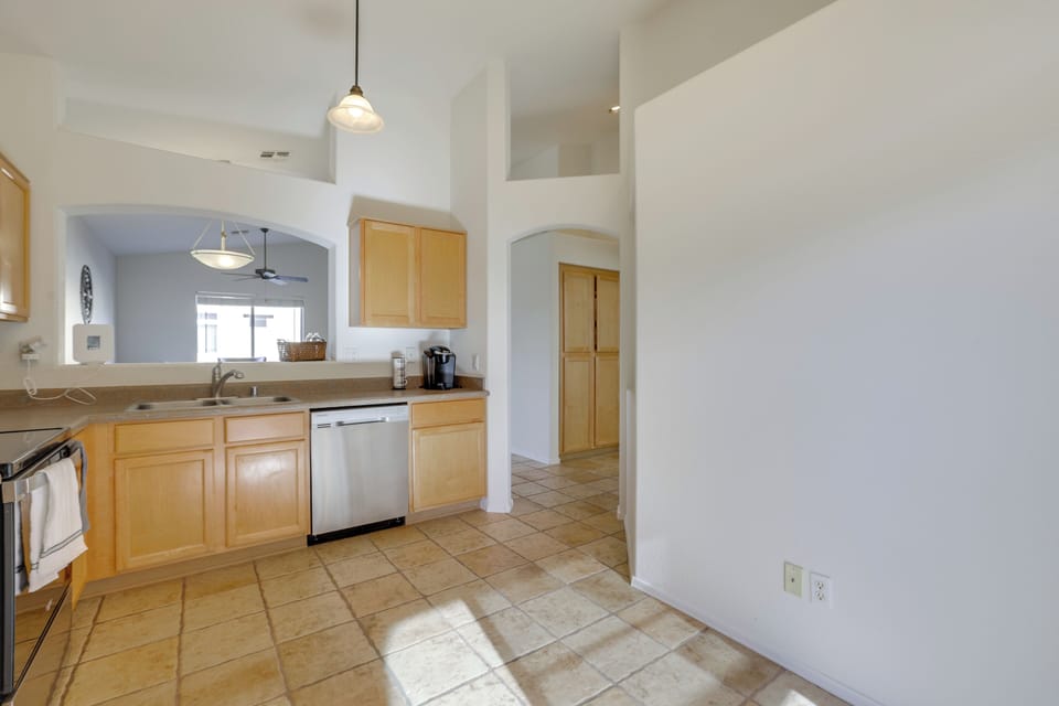House (2 Bedrooms) | Interior