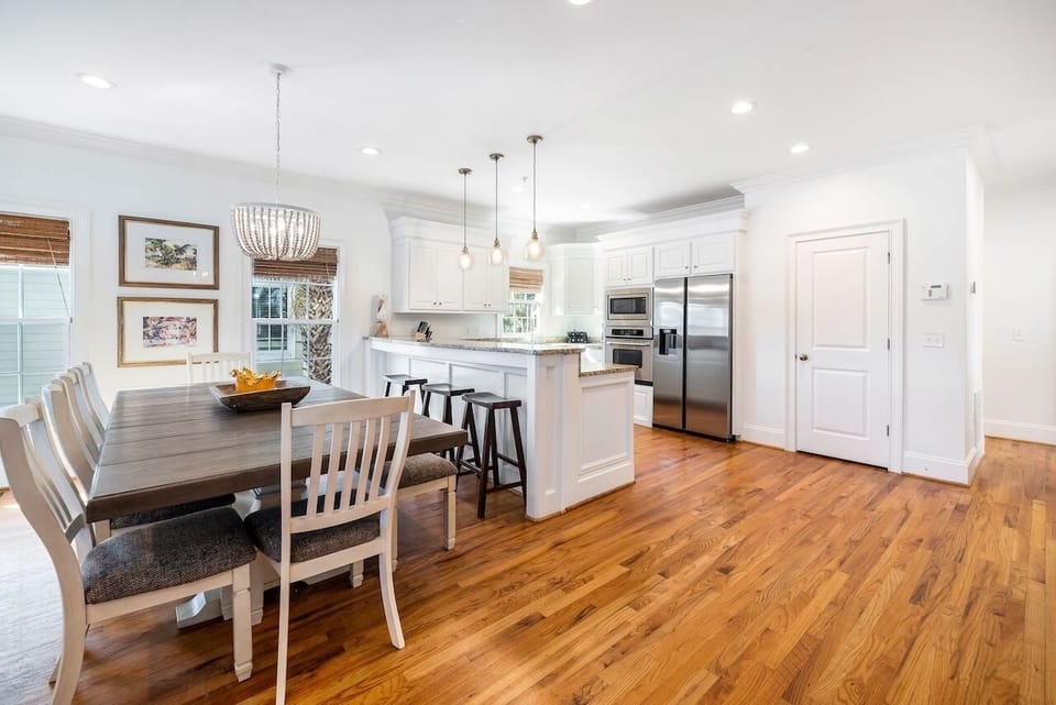 Dining and Kitchen | IOP Escapes Front Beach Fun | 9 JC Long Blvd | Isle of Palms, SC