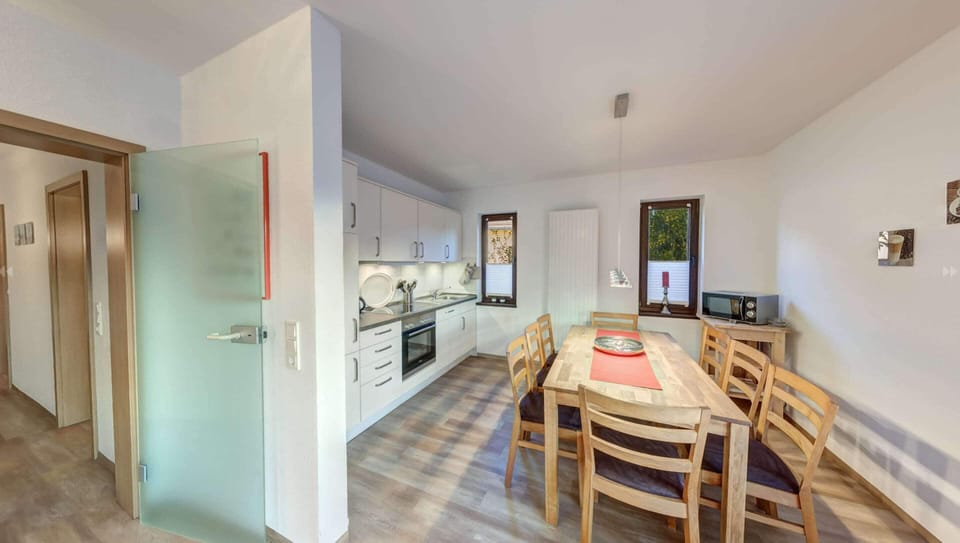 Apartment | Dining
