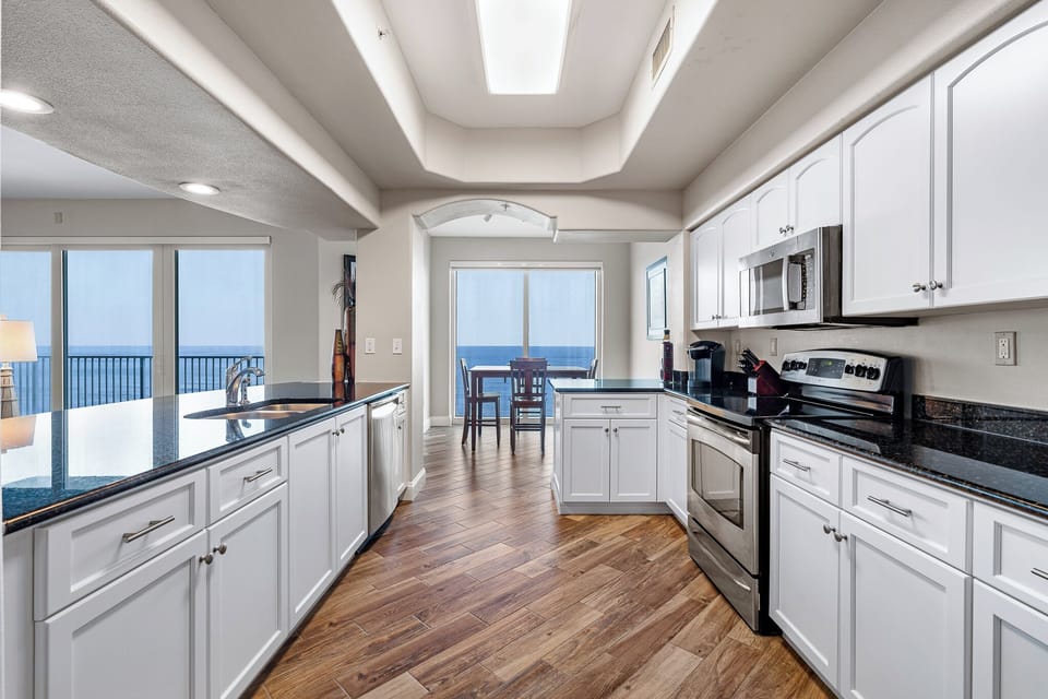 Large kitchen