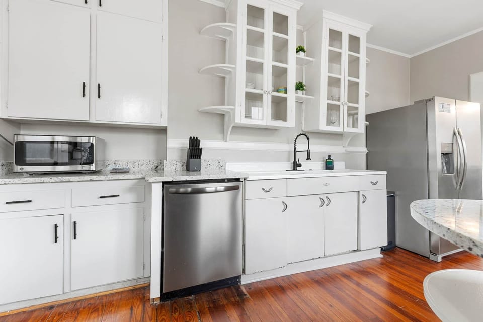 11 web or mls 011 2214Wallace St Columbia SC 29201 GustavoBueno Edit Done