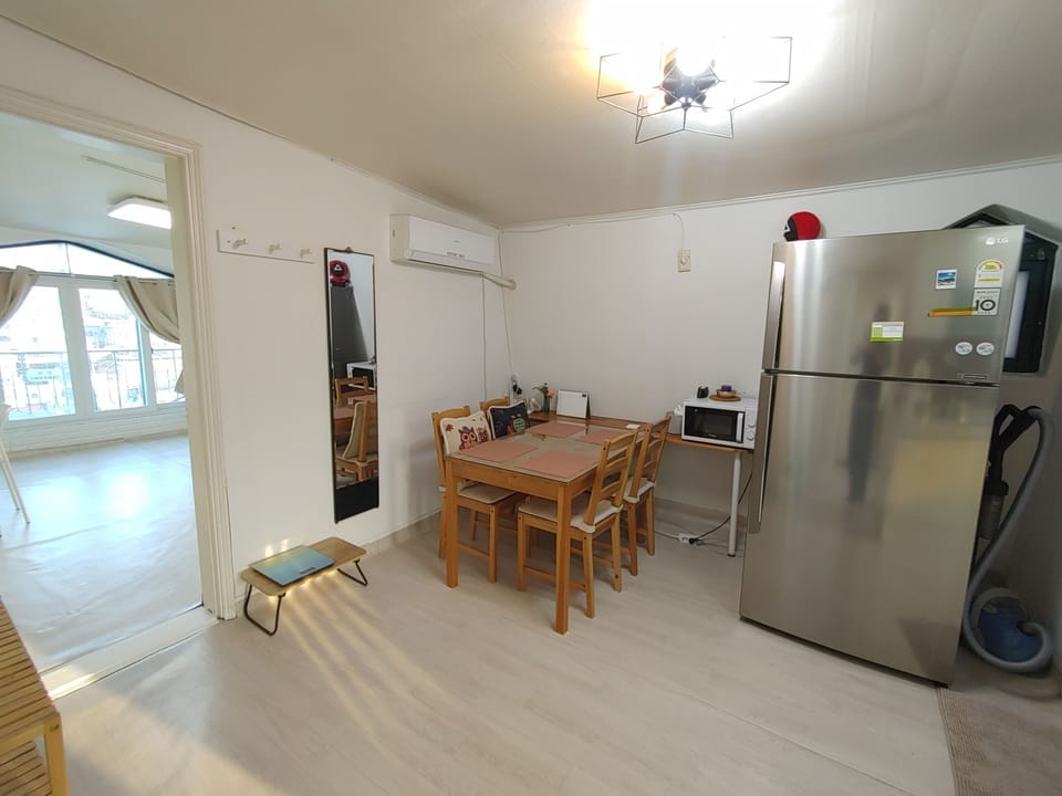 Kitchen / dining table / refridgerator
