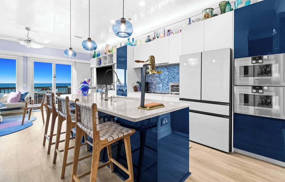 Appliances from Gauggeneau and Samsung