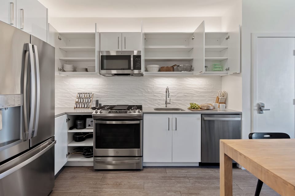 Apartment, 2 Bedrooms, 2 Bathrooms | Private kitchen | Espresso maker, coffee/tea maker, fridge, microwave