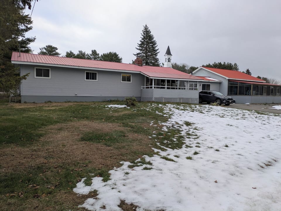 Spacious ~1500 sq foot, 3 bedroom home