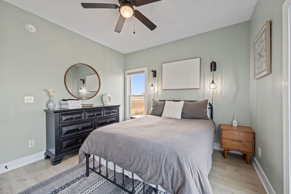 Top Floor Bedroom with peaceful sound views and stylish modern décor