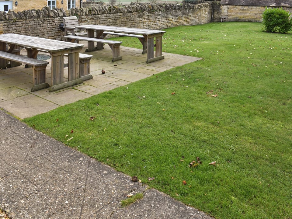 Outdoor | The Farmhouse - Croft Farm, Thornhaugh, near Stamford
