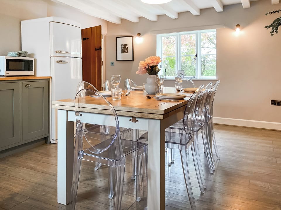 Kitchen/diner | Smallbrook cottage - Hamptworth, Landford, near Salisbury