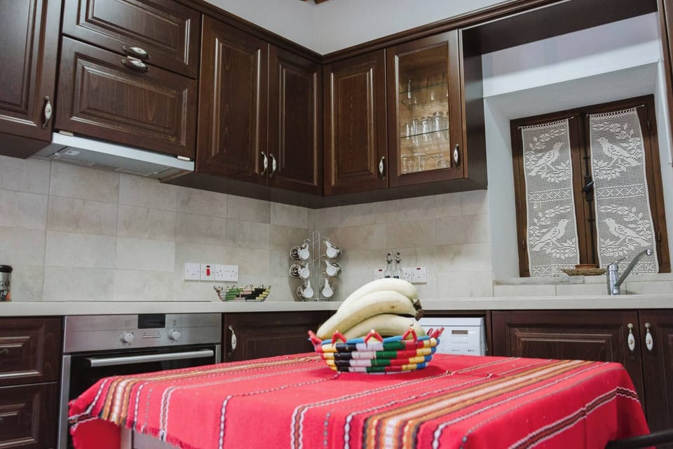 Villa, 3 Bedrooms, Balcony | Private kitchen