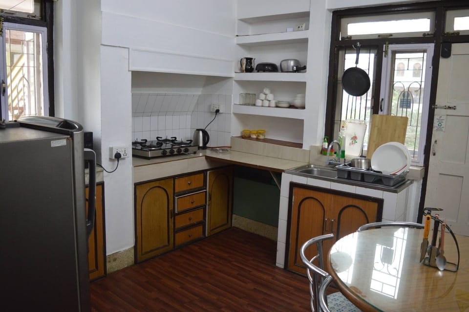 Apartment, 1 Bedroom, Smoking, Balcony | Interior