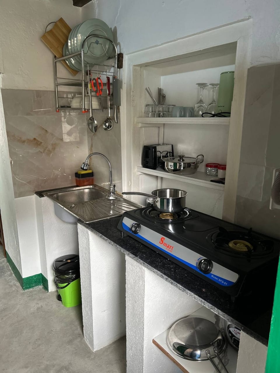 Studio, 1 Bedroom, Smoking | Interior