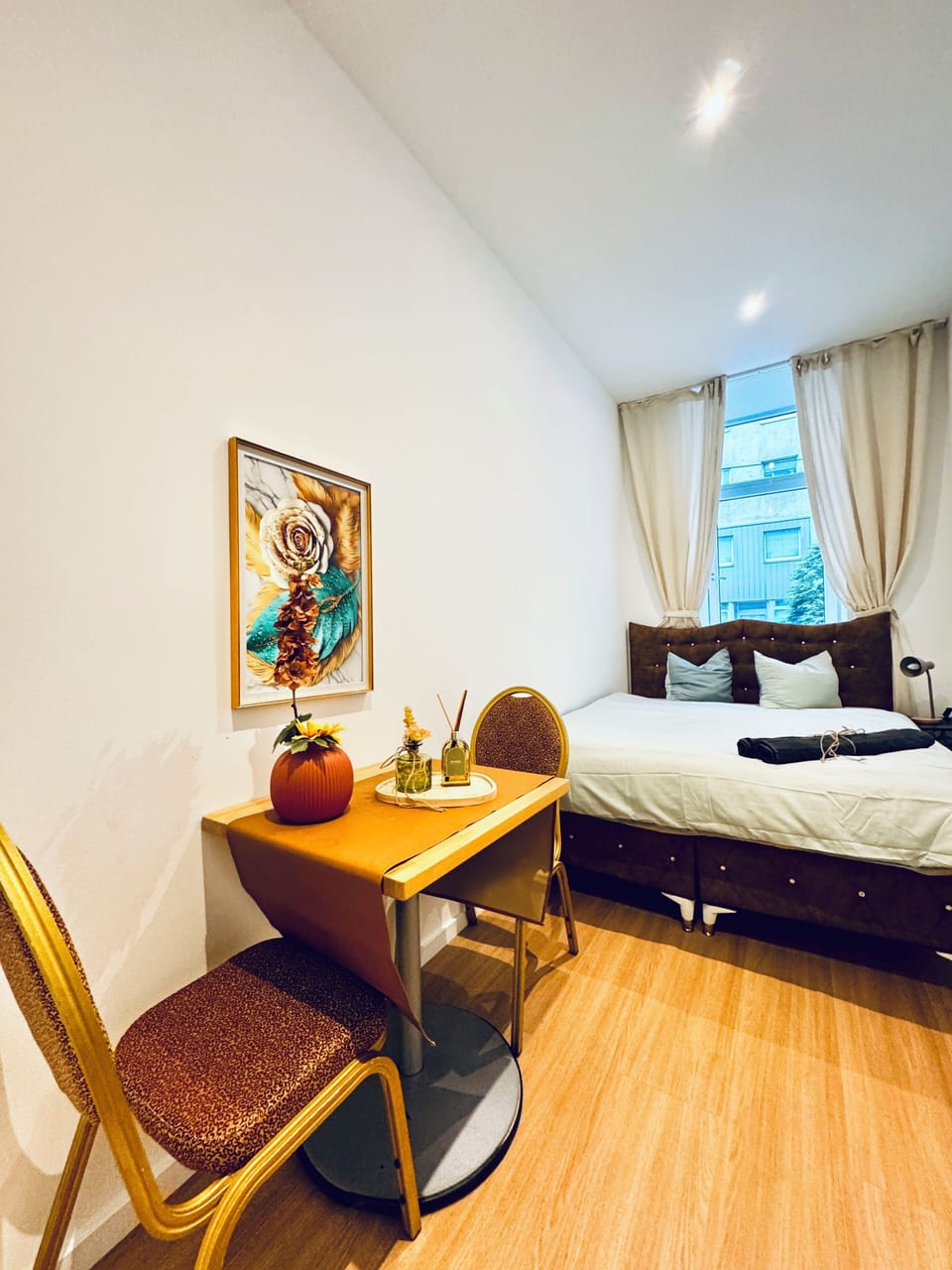 Basic Studio | Iron/ironing board, free WiFi