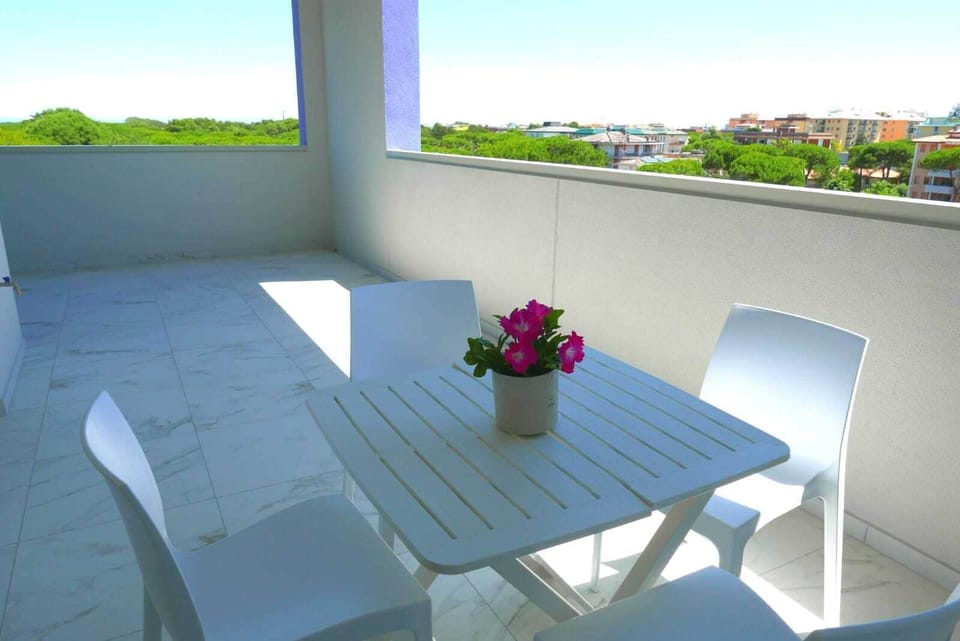 Studio, Balcony, City View | Balcony
