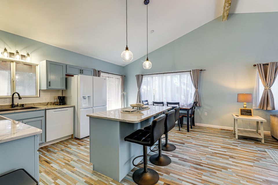 House (2 Bedrooms) | Interior