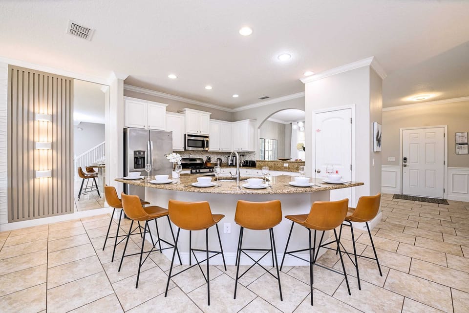 House | 6 bedrooms, high-speed internet