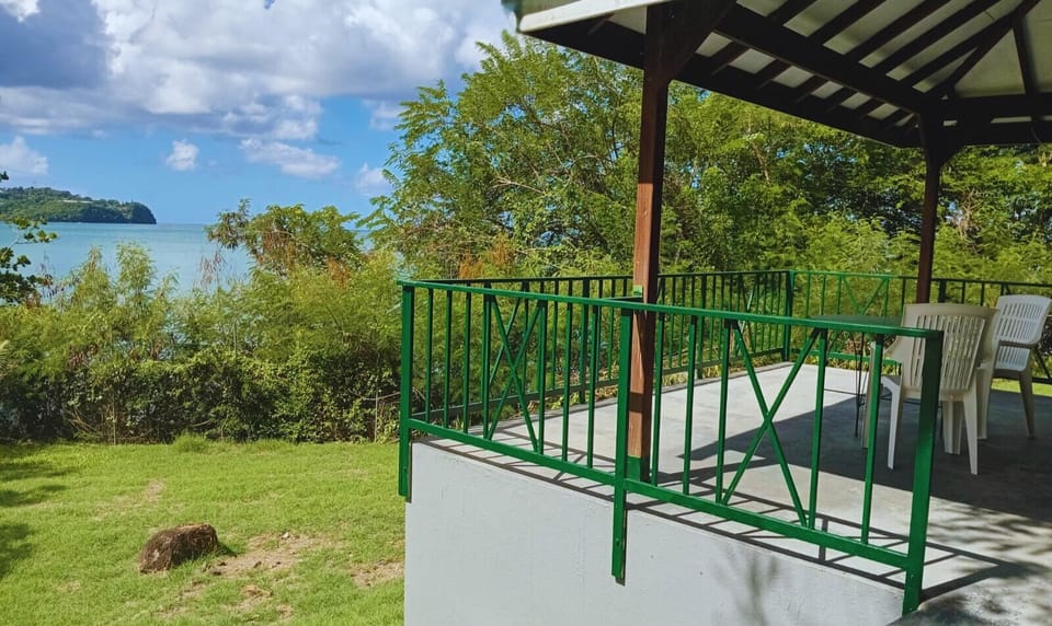 Outdoor gazebo