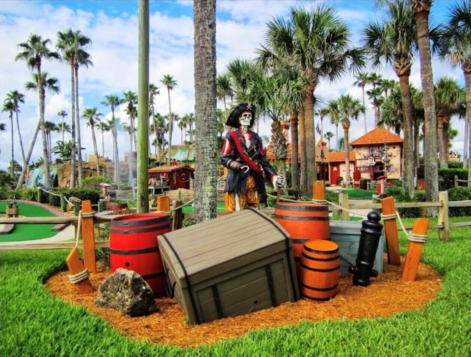 Multiple Mini-golf closest 10 min away. 