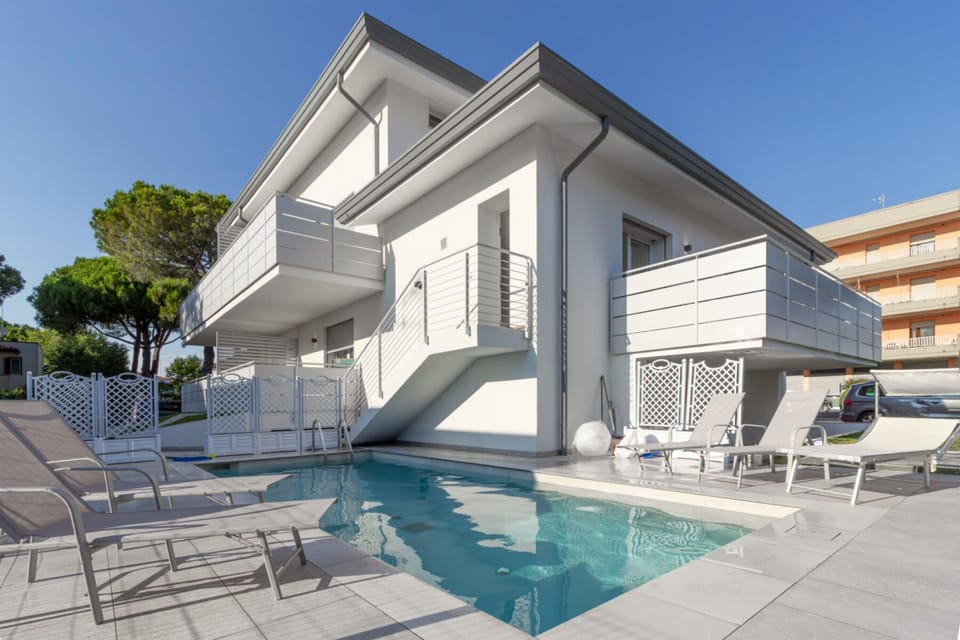 Apartment, 3 Bedrooms, Balcony | Pool | Outdoor pool