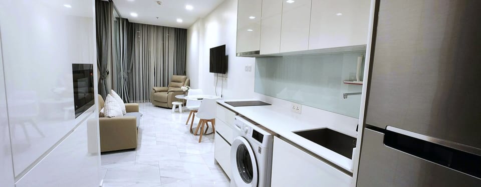 Apartment, 1 Bedroom, Accessible, Private Pool | Laundry