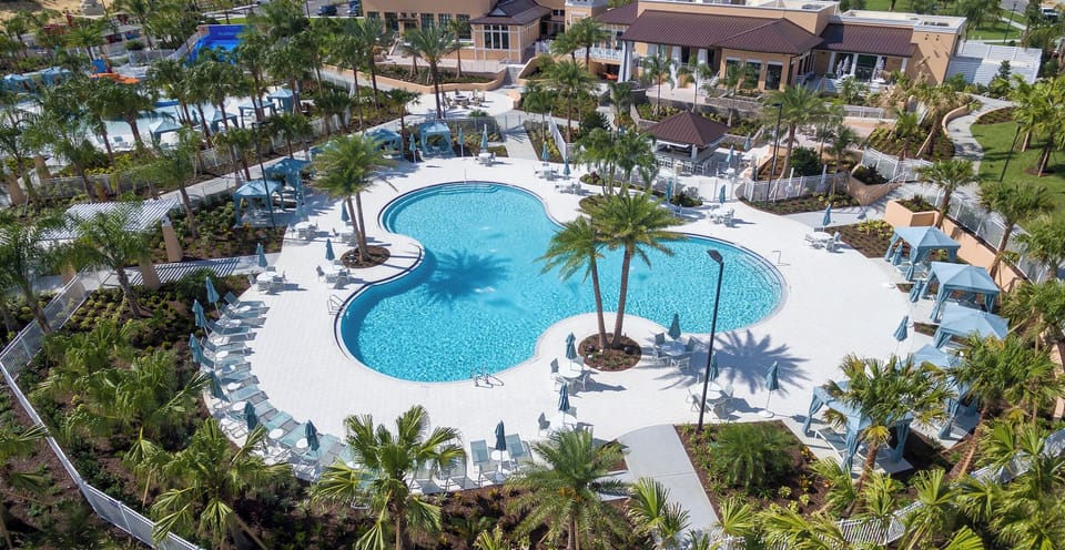 HUGE Community pool