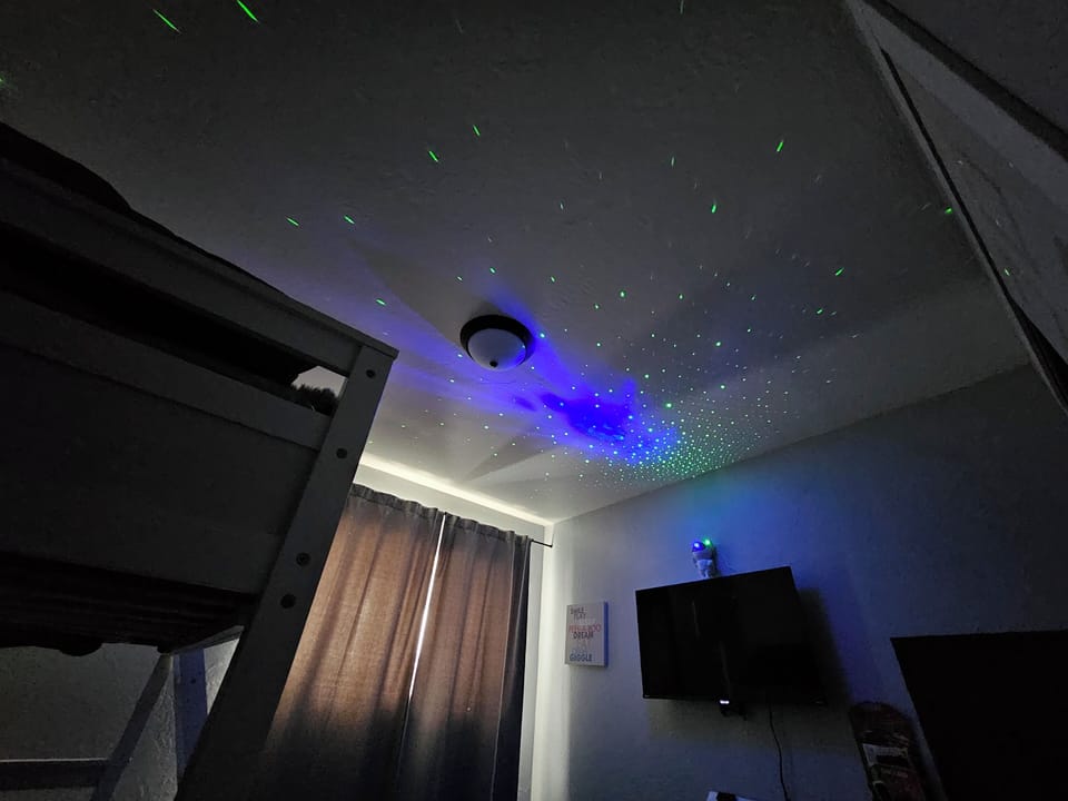 Kid's bedroom robot light
