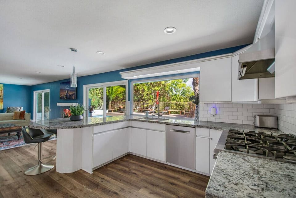 Bright, fully equipped kitchen.