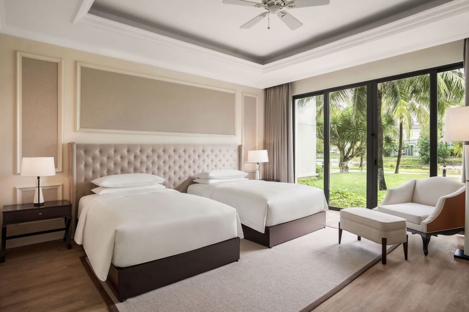 In-room safe, desk, blackout drapes, soundproofing