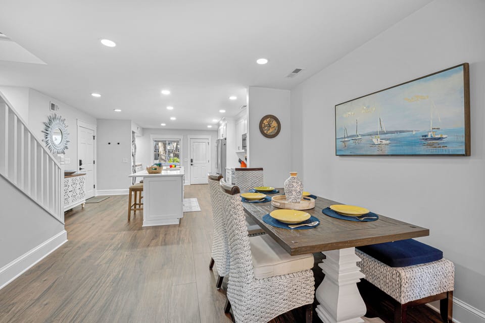 Dining table with seating for 5