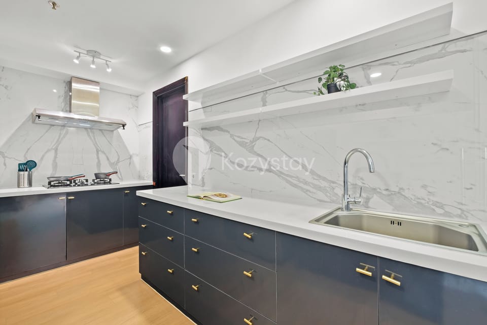 Apartment, 2 Bedrooms, City View | Private kitchen | Full-size fridge, microwave, oven, stovetop