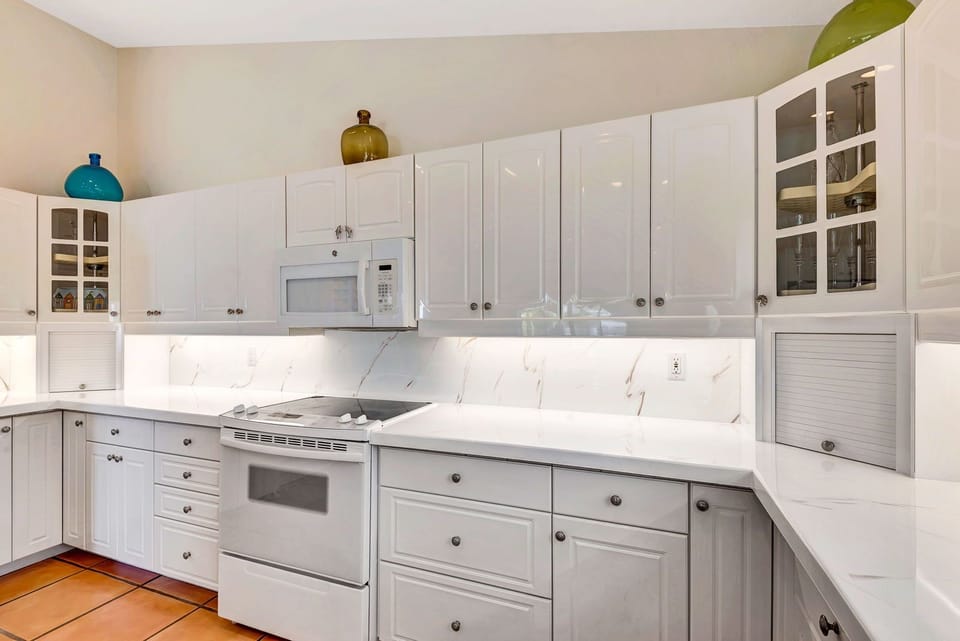 3BR Gulf-Front Luxury with Panoramic Views (5952)