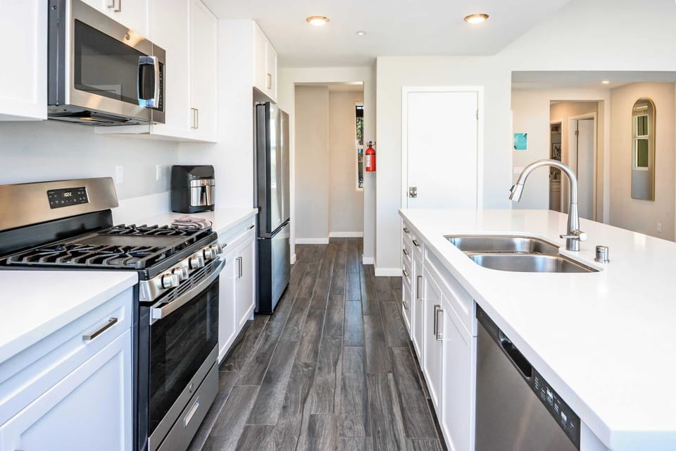 House, Private Pool (3 Bedrooms) | Private kitchen | Fridge, microwave, oven, stovetop