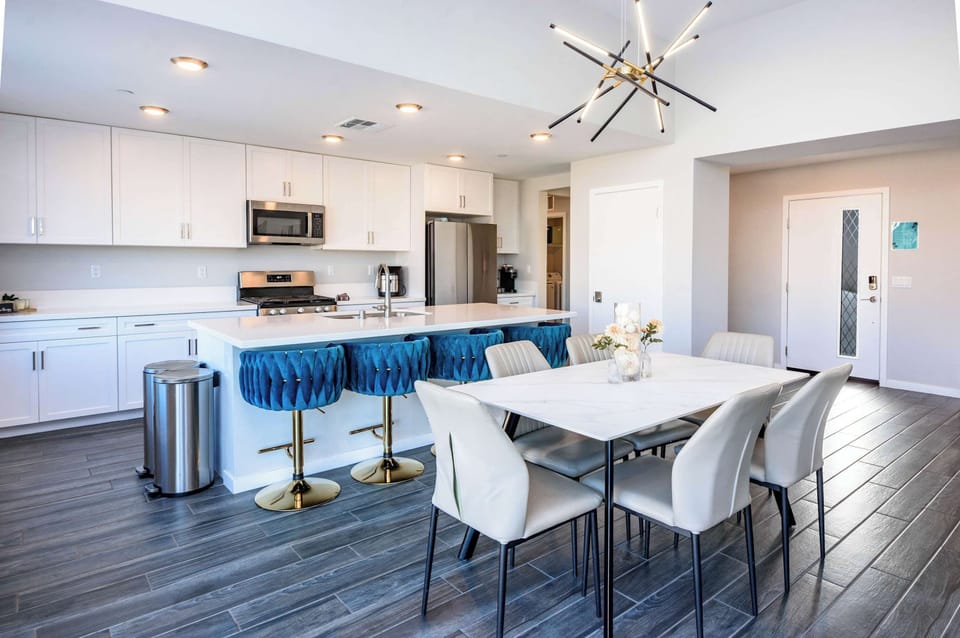 House, Private Pool (3 Bedrooms) | Private kitchen | Fridge, microwave, oven, stovetop