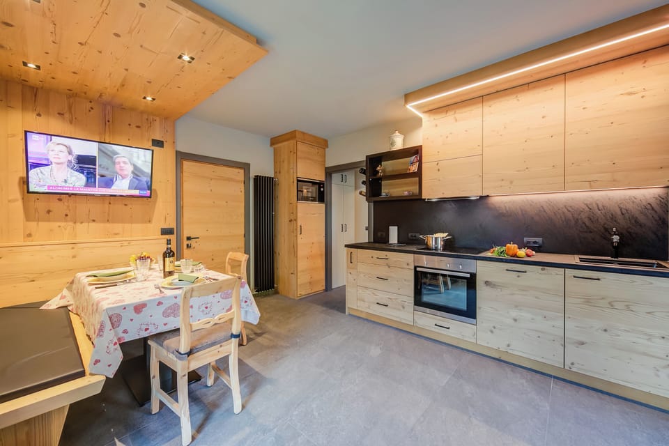 Kitchen and dining area