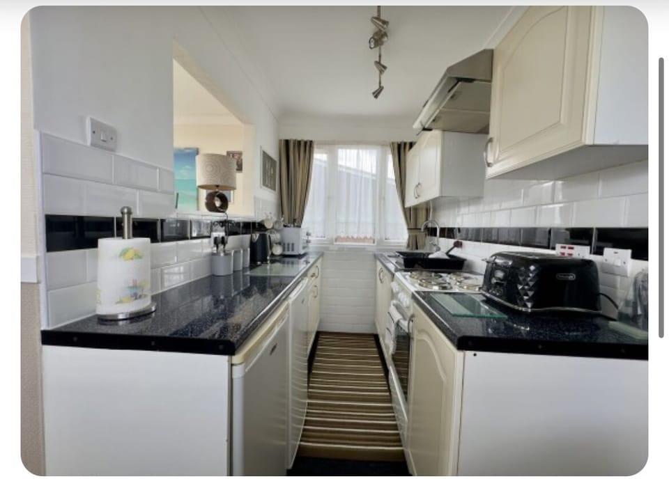 Chalet, 1 Bedroom, Smoking, Patio | Interior