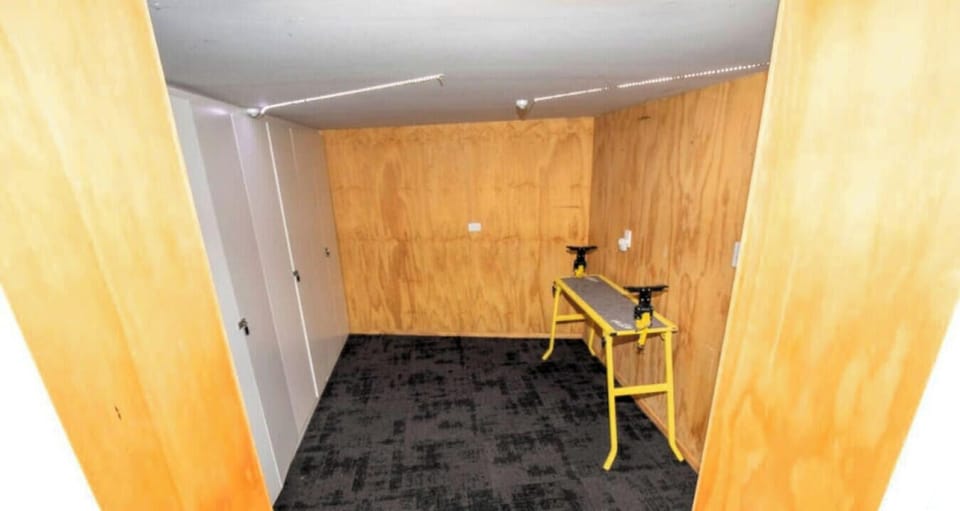 Ski and Snow Board Tuning Room