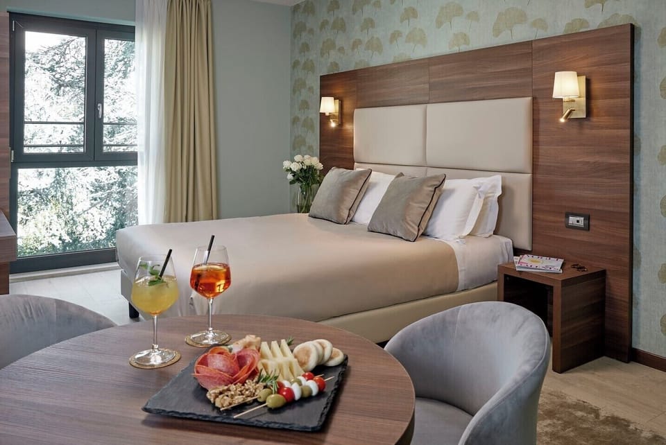 Superior Quadruple Room | Minibar, in-room safe, soundproofing, free WiFi