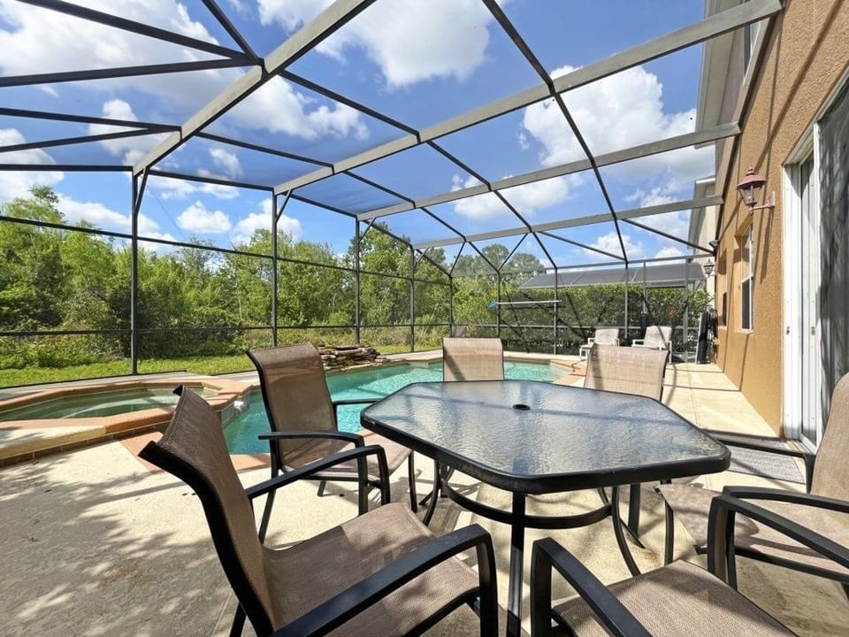 House, 4 Bedrooms | Outdoor dining