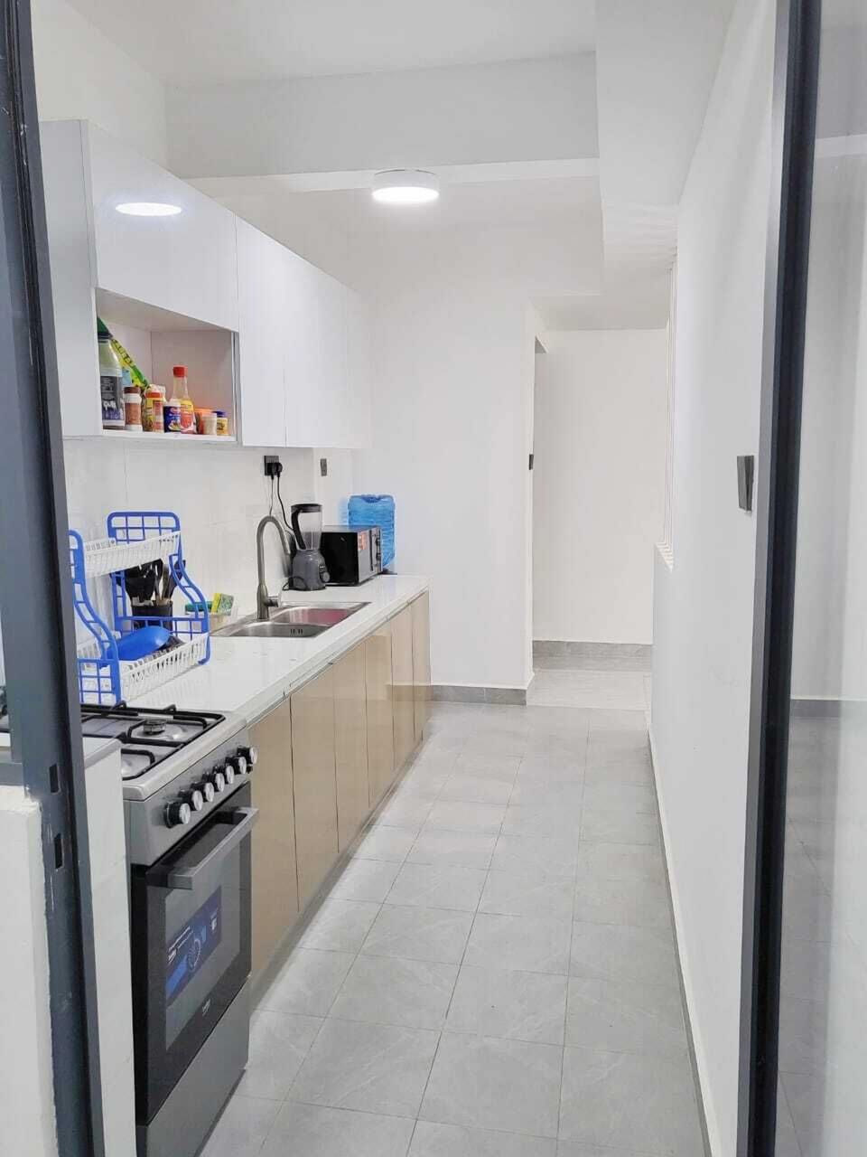 Fridge, microwave, electric kettle, cookware/dishes/utensils