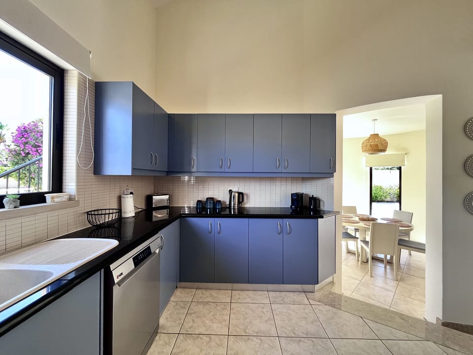 House | 3 bedrooms, soundproofing