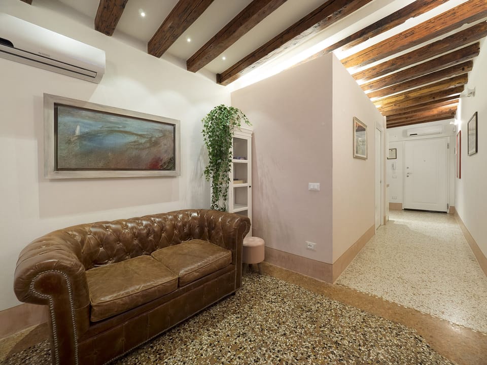 House | 2 bedrooms
