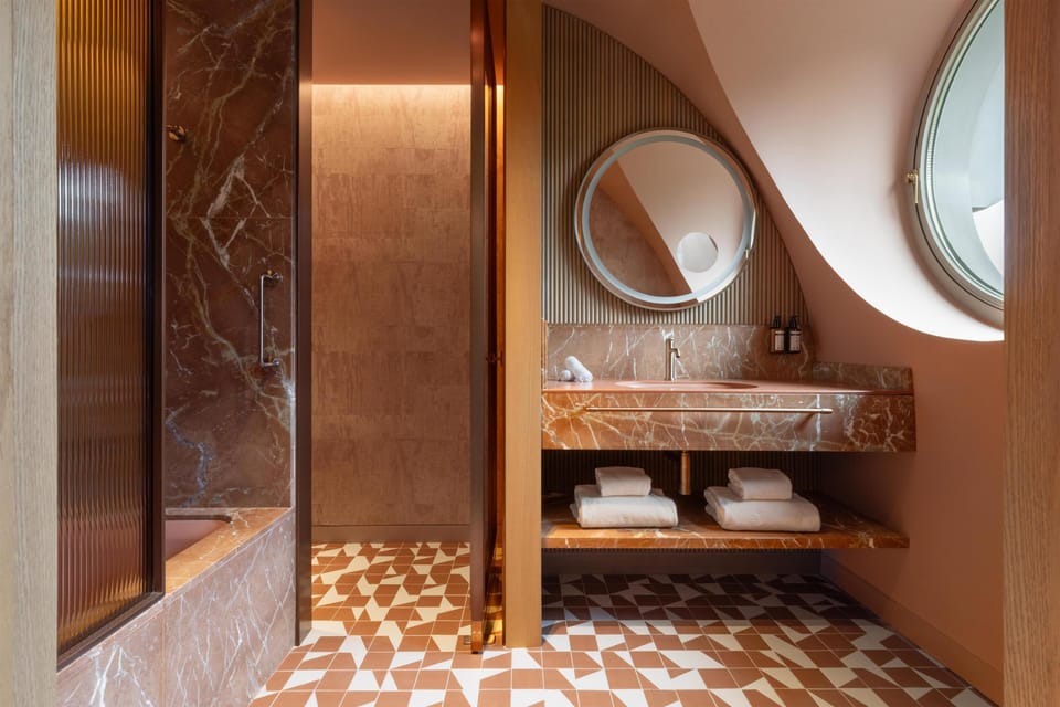 Grand Room, 2 Double Beds (Stalls) | Bathroom | Hair dryer, bathrobes, slippers, towels