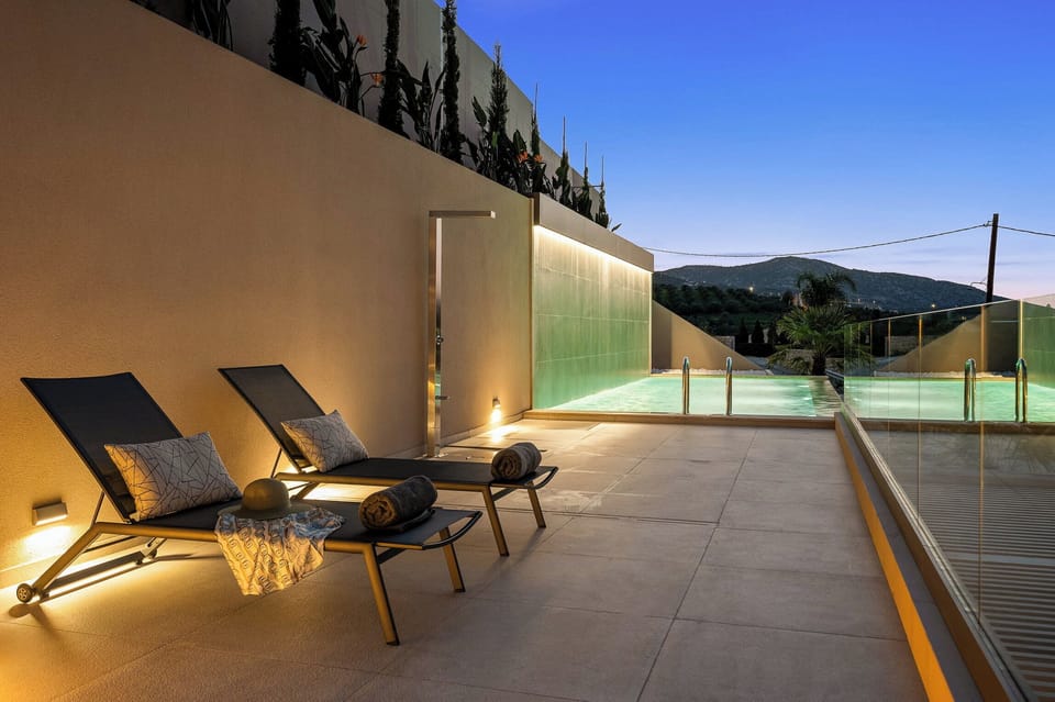 Infinity pool