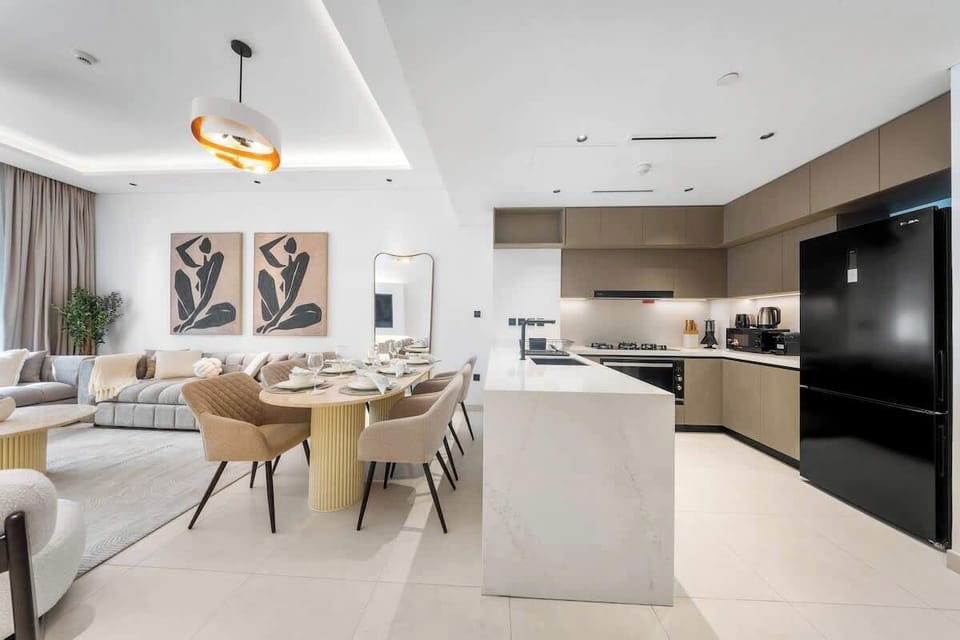 Open-plan dining space for casual dining