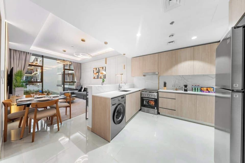 Cook, create, and entertain with ease in this home’s fully equipped kitchen , complete with modern appliances, ample storage, and stylish finishes. Perfect for everyday meals or hosting unforgettable gatherings.