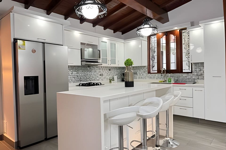 Villa | Private kitchen | Full-size fridge, microwave, oven, stovetop