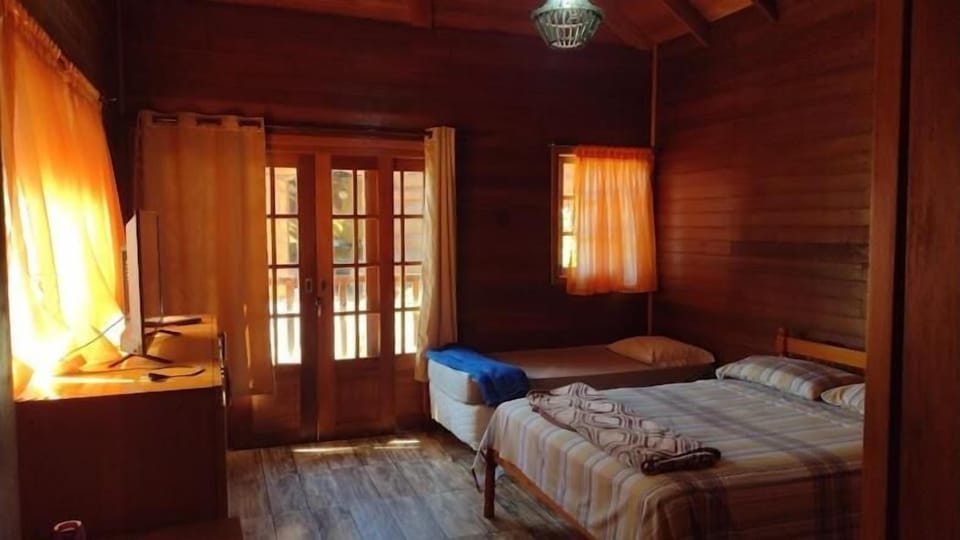 In-room safe, free WiFi, wheelchair access
