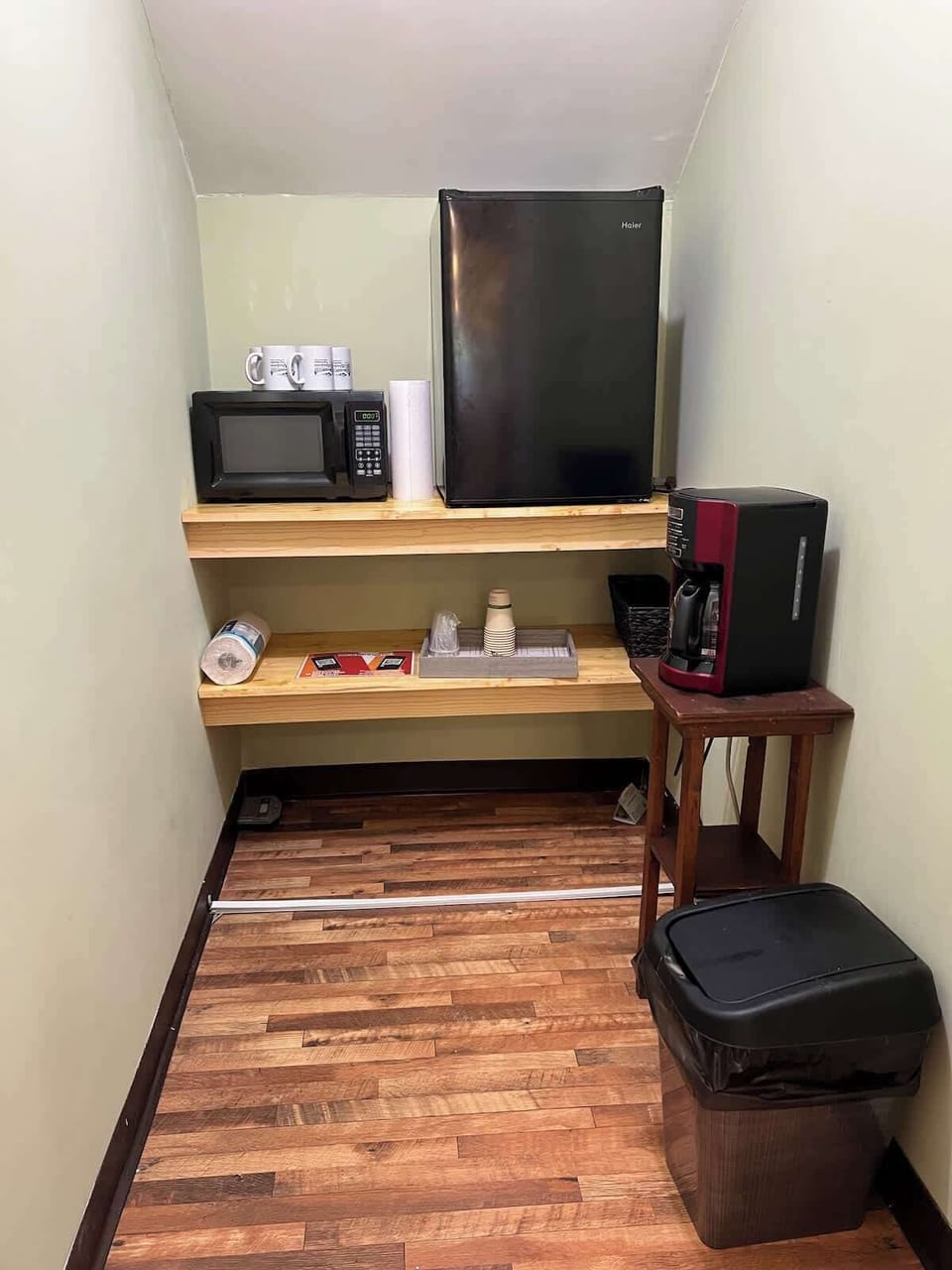 Although there is no kitchen we do have a mini fridge, microwave and drip coffee pot. 