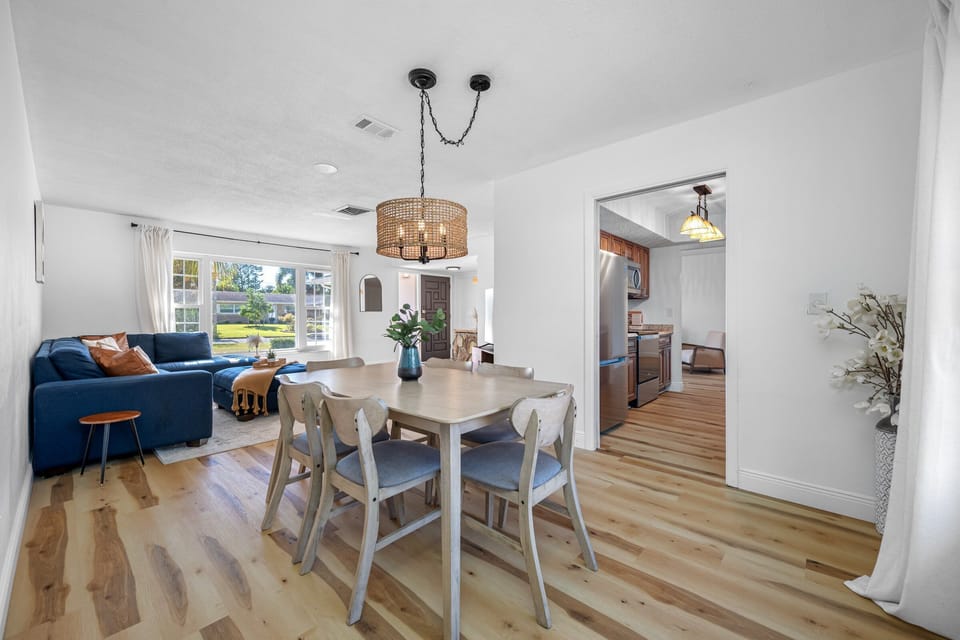 Dining Room for Six