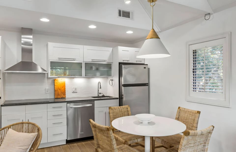 4 person dinette 
