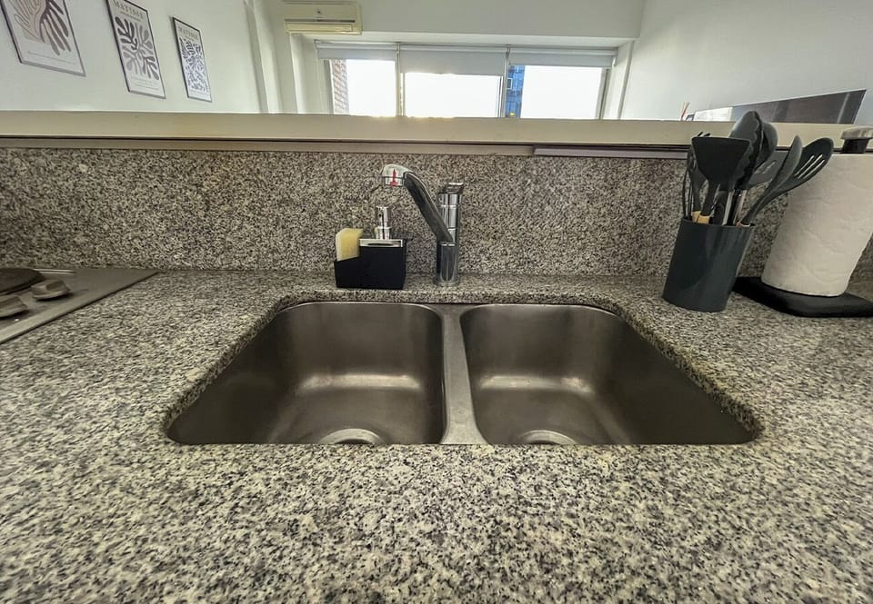 Apartment, Balcony, City View | Private kitchen
